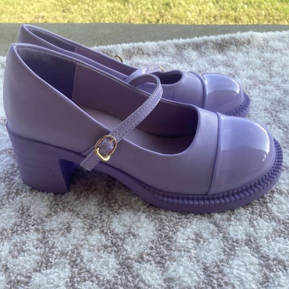 COPY - ROMWE Retro Buckle Detail Chunky Heeled Mary Jane Pumps - Picture 1 of 4